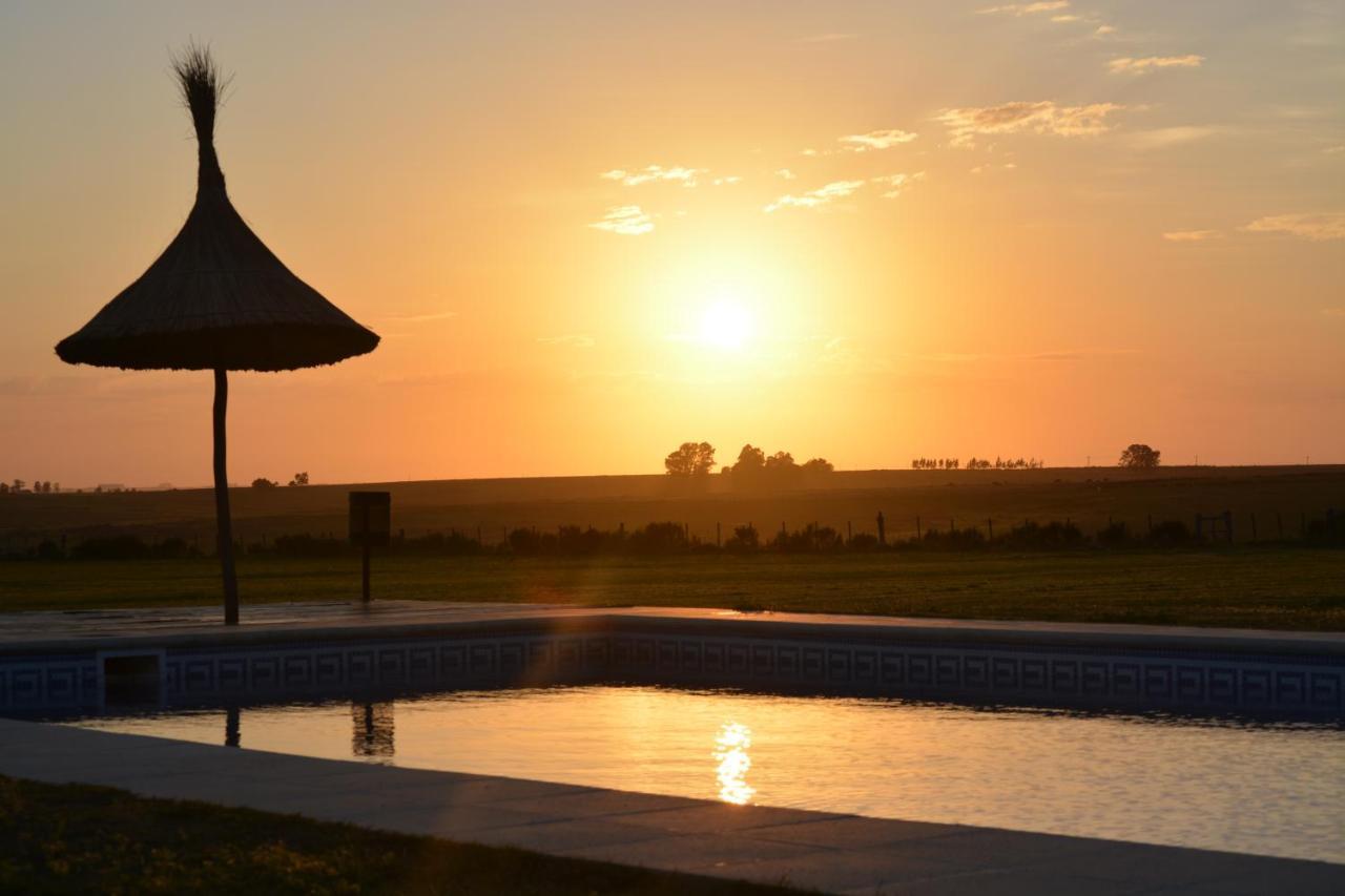 Hotel Santa Cristina ドゥラスノ エクステリア 写真