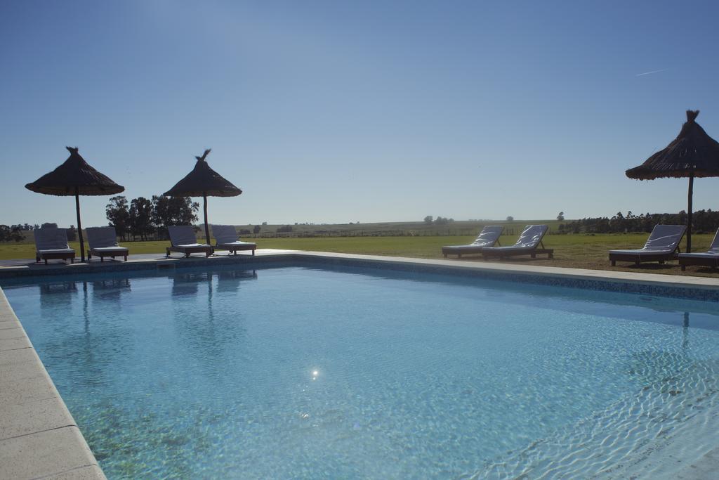 Hotel Santa Cristina ドゥラスノ エクステリア 写真