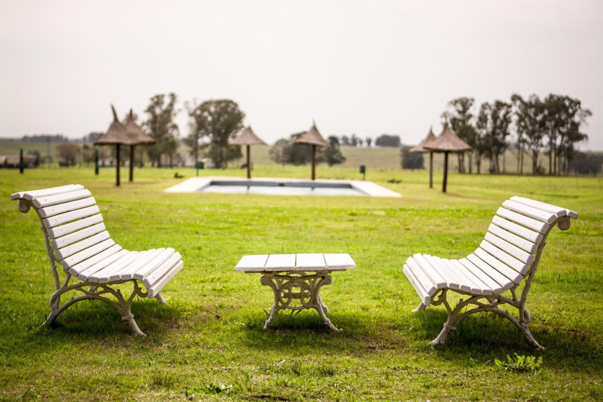 Hotel Santa Cristina ドゥラスノ エクステリア 写真