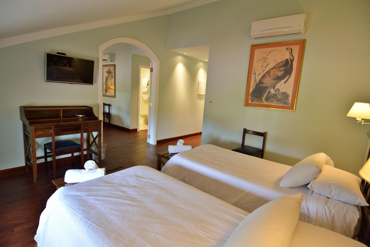 Hotel Santa Cristina ドゥラスノ エクステリア 写真
